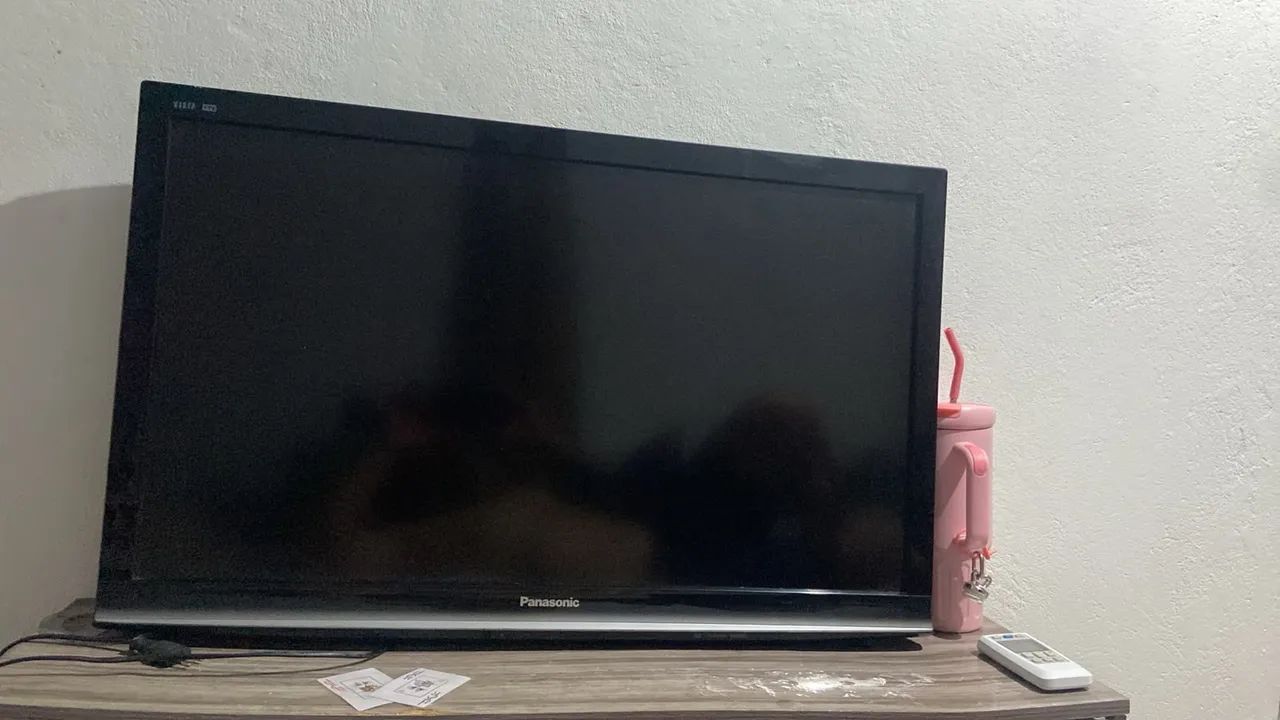 Vendo tv Panasonic 42 polegadas obs: não é smart  - Foto 2