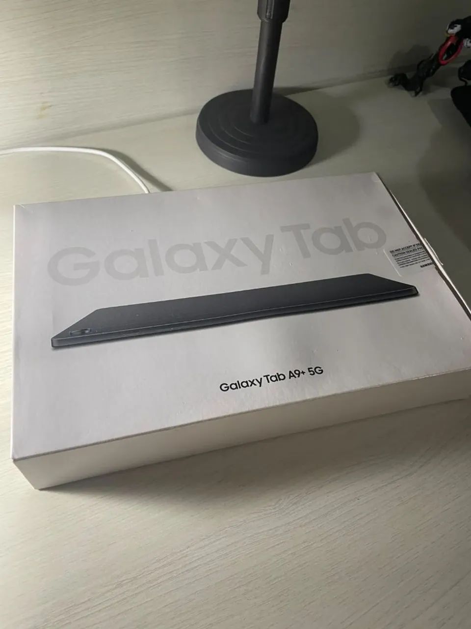 Galaxy Tab A9 semi novo (pouco usado)