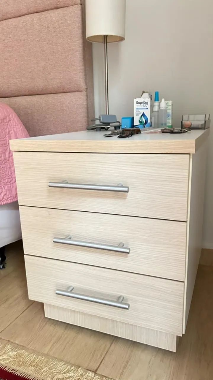 Conjunto com 2 Mesas de Cabeceira em MDF - Ótimo Estado - Foto 3