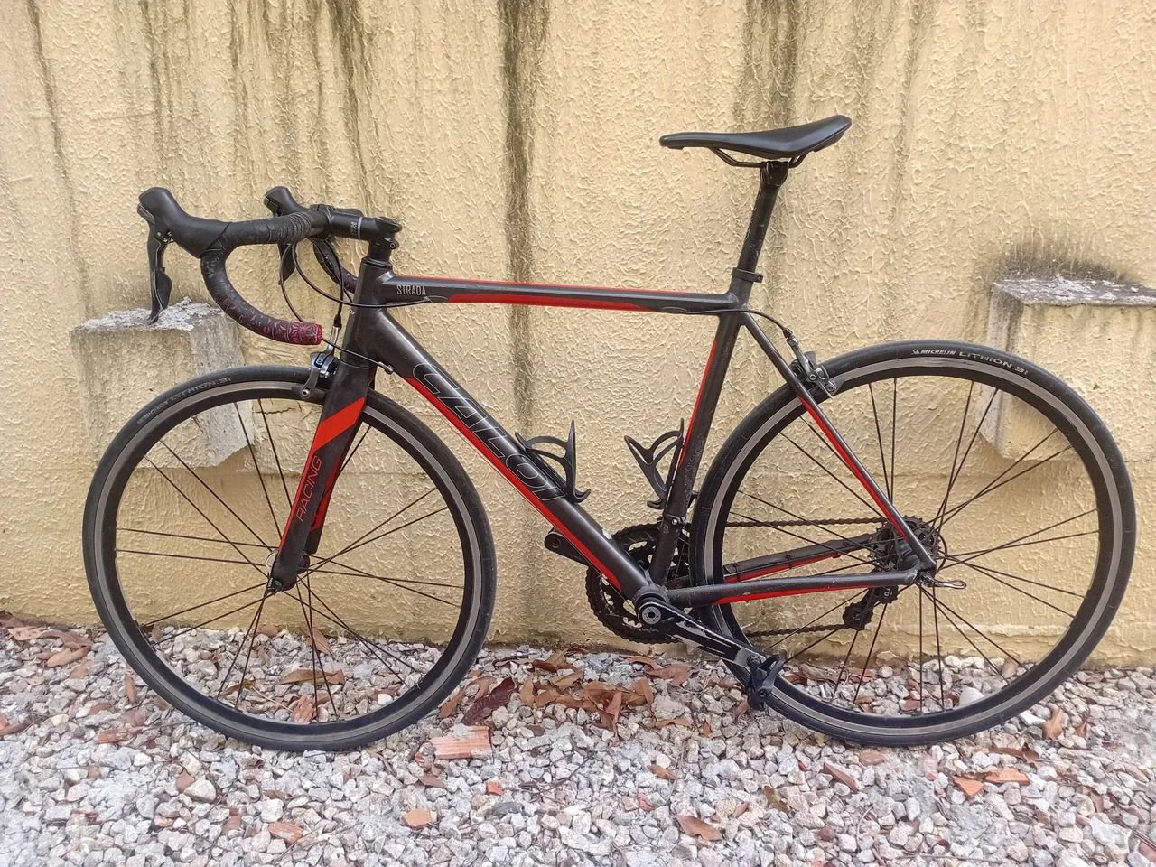 Caloi Strada Racing M