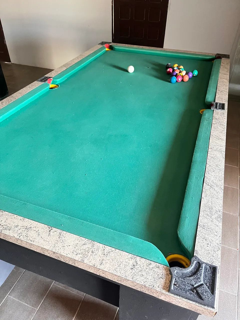 Mesa de sinuca ótimo estado - Madeira pura - Foto 4