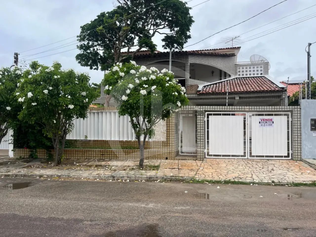 Casa com 6 quartos à venda no bairro Aeroporto, em Aracaju