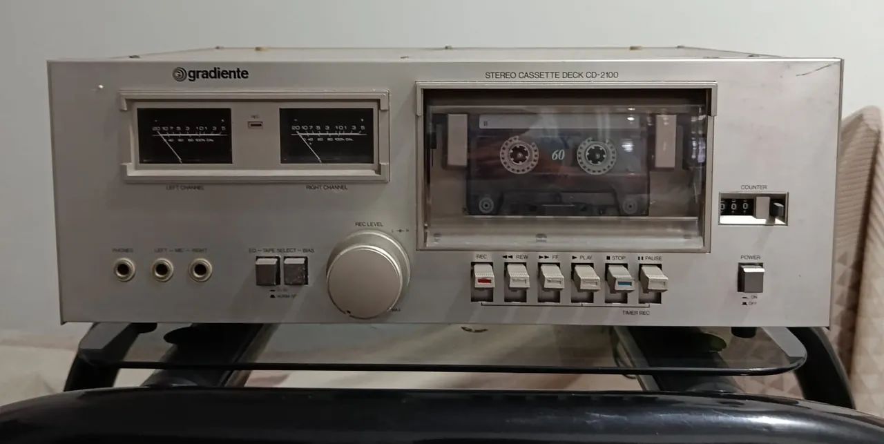 Tape deck gradiente cd2100