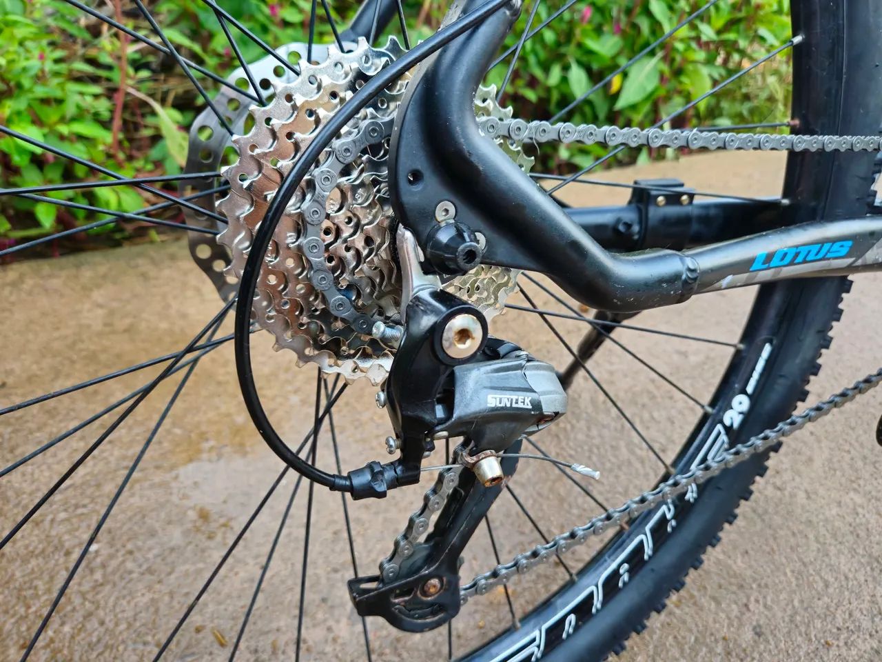 Bicicleta Lotus Armor aro 29 - Foto 4