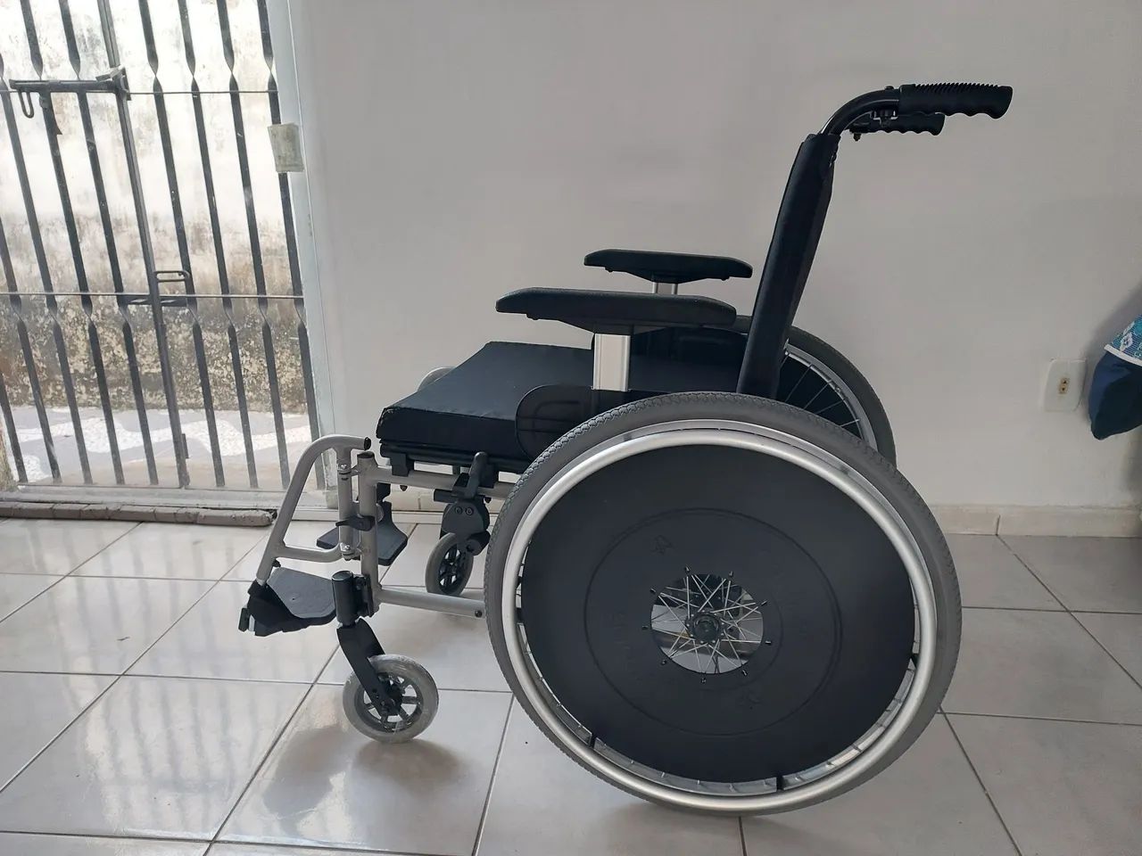 CADEIRA DE RODAS ORTOBRÁS - Foto 3