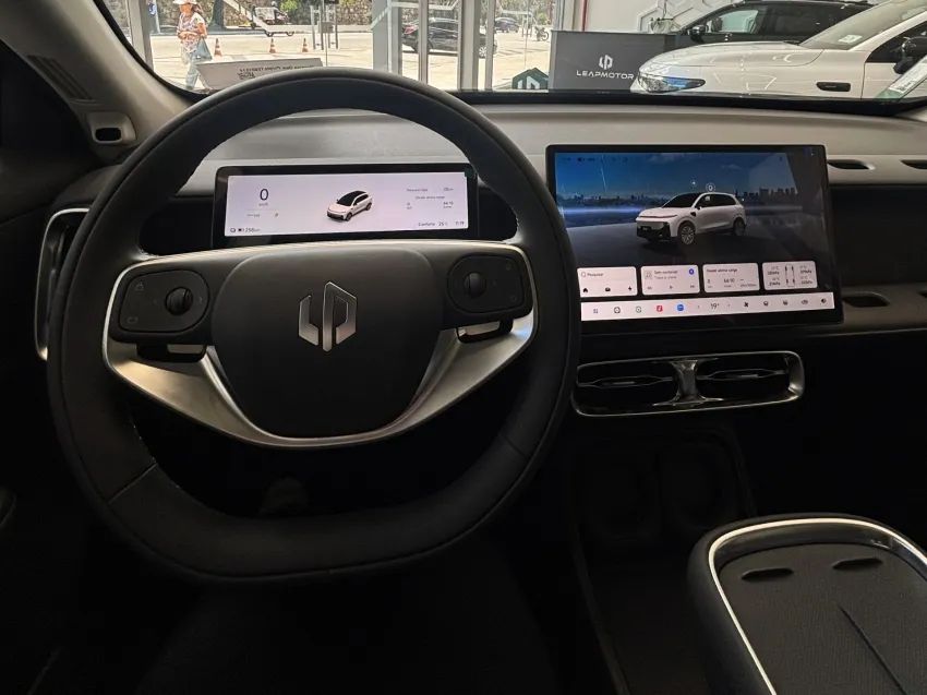 Leapmotor B10 BEV (Elétrico) 2027 - Foto 5