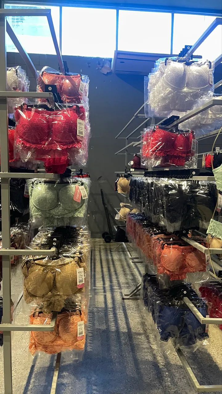 Estante de Metalon para Lingeries ou Roupas Galpão  - Foto 2