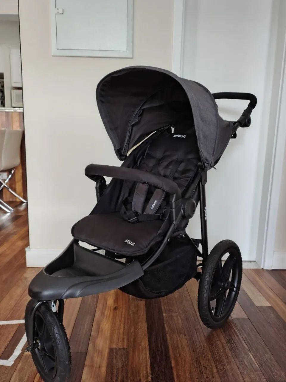 Vendo Carrinho de Bebê Infanti Flux 