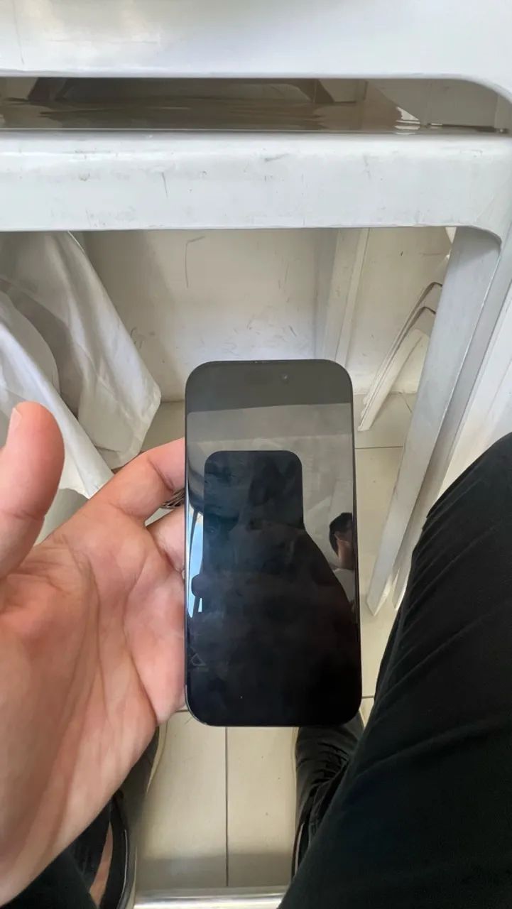 iPhone 16 pro  - Foto 2