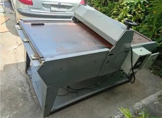 Maquina de corte e vinco  - Foto 2