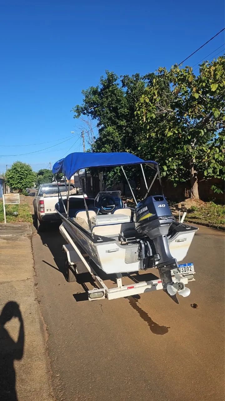 Barco Motor 40hp - Foto 2