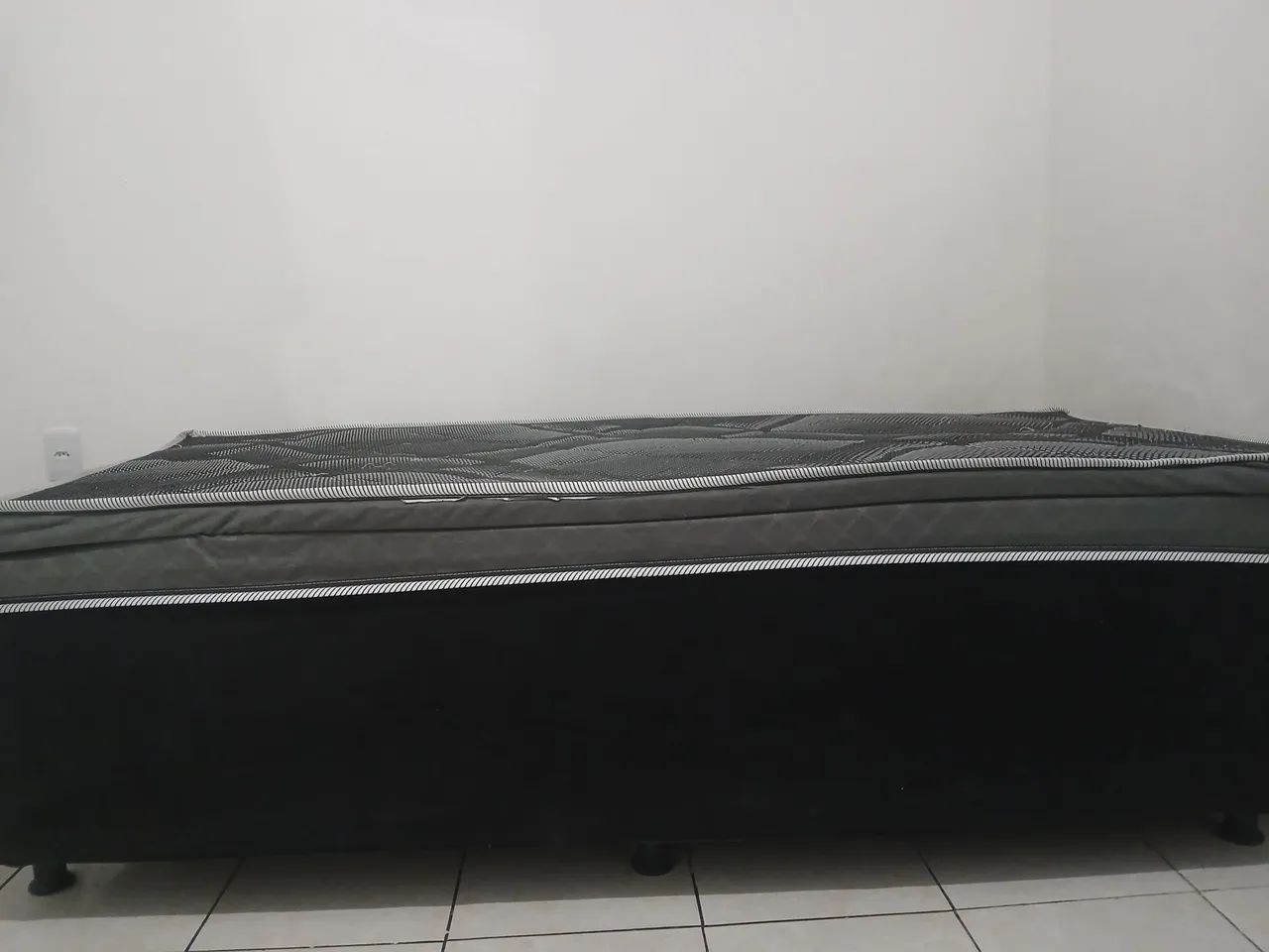 Cama box de solteiro em perfeito estado - Foto 4