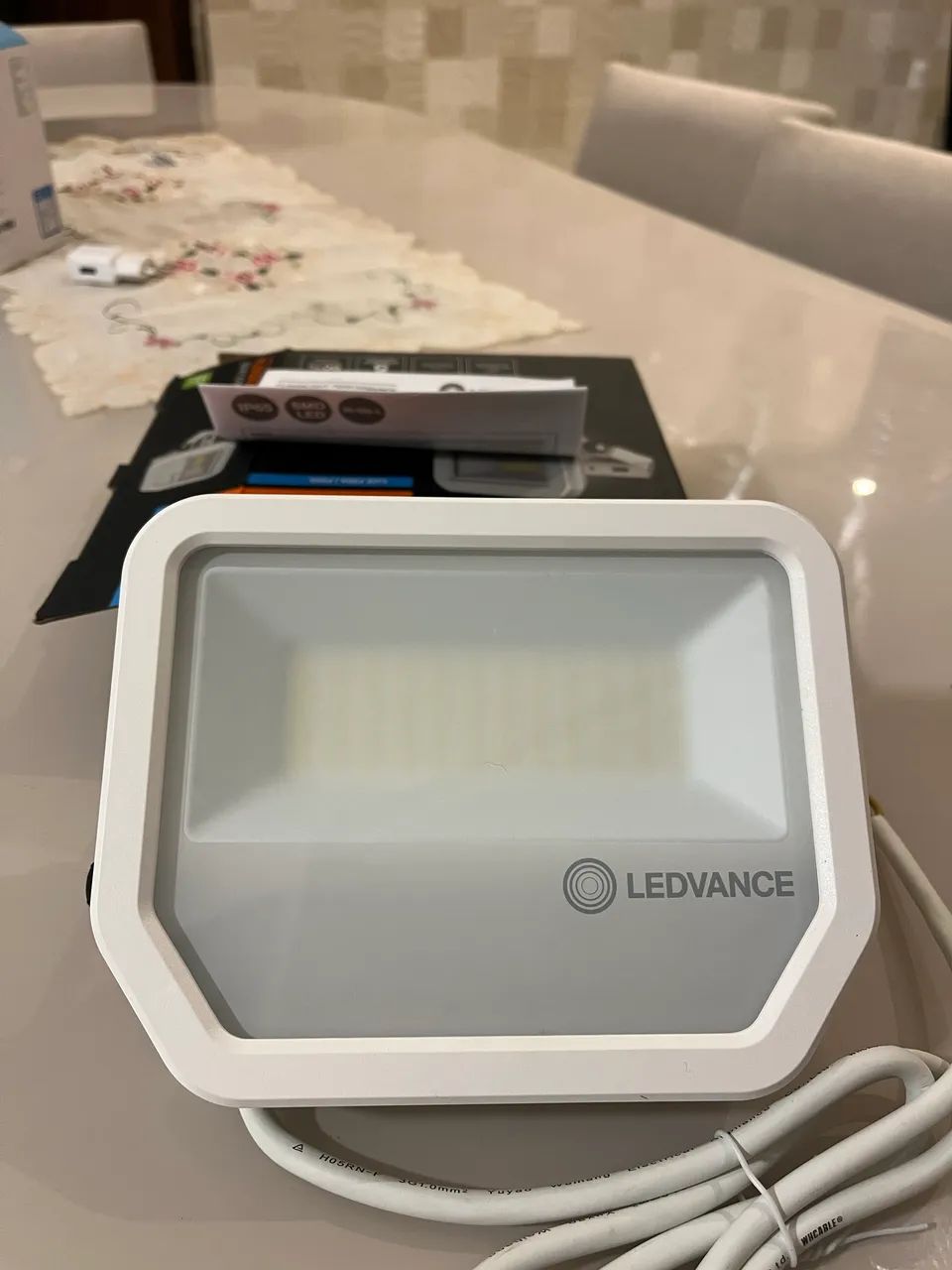 3 Refletores da LEDVANCE - Foto 2
