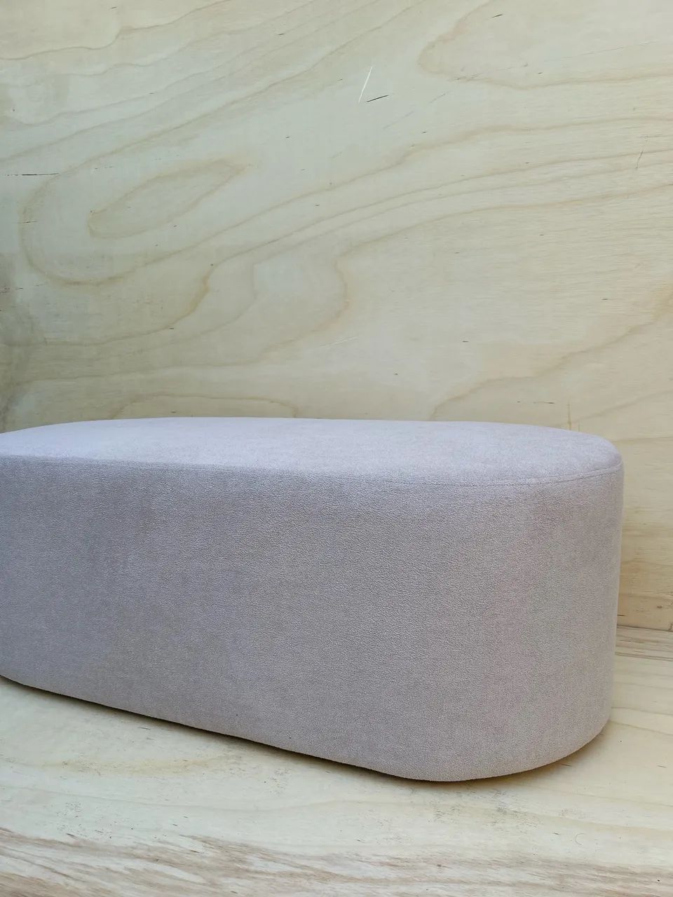 Puff Orgânico Oval Estofado Moderno - Pronta Entrega e Encomenda - Foto 2