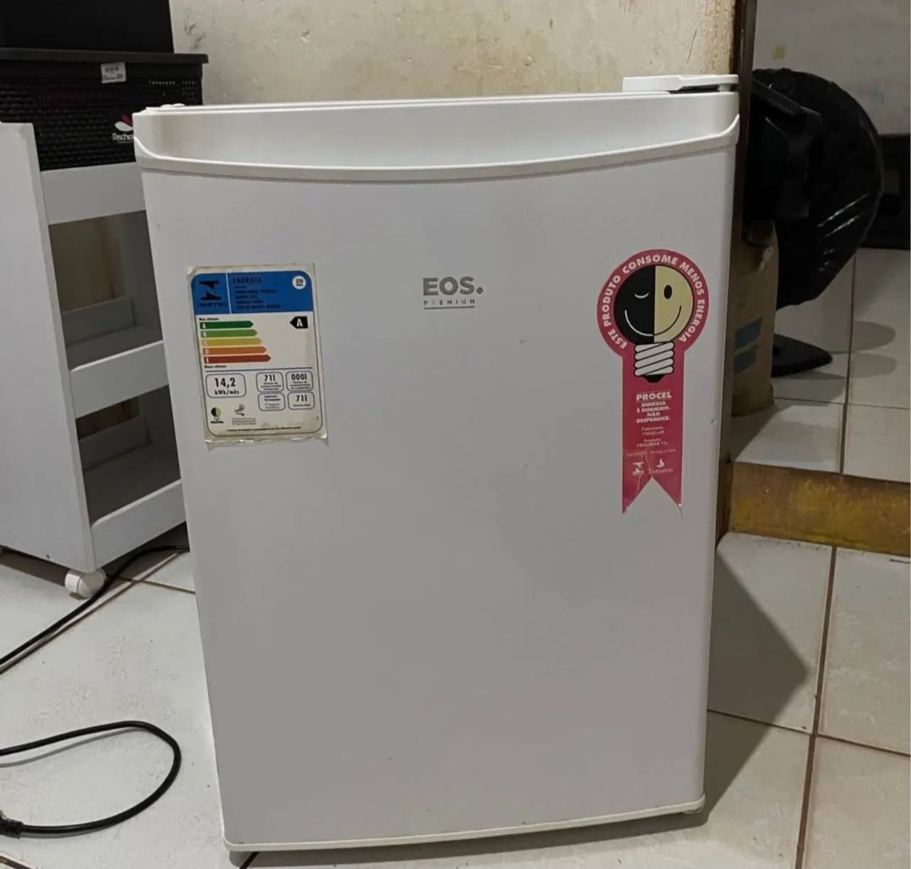 Frigobar EOS PREMIUM 71L - Foto 2