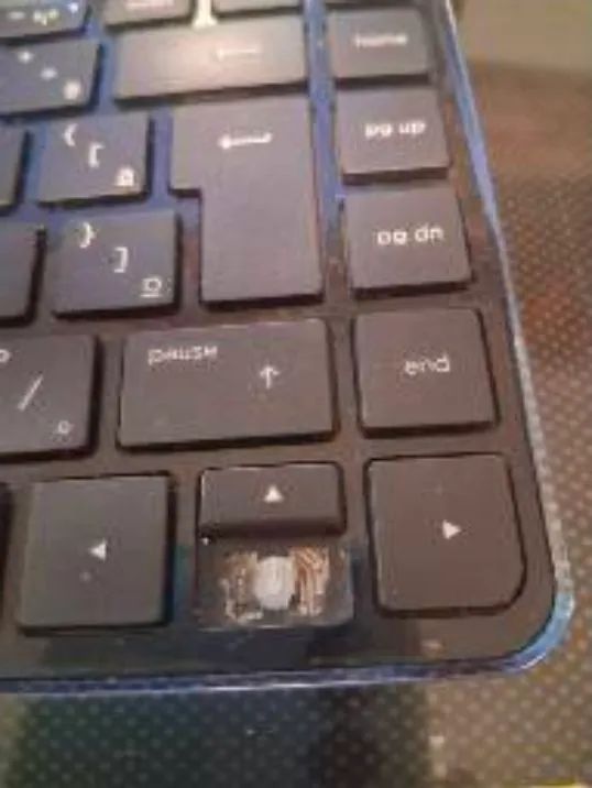 Notebook HP Pavilion | Intel i7 | 8GB RAM | SSD + 1TB HD | Vídeo AMD - Foto 2