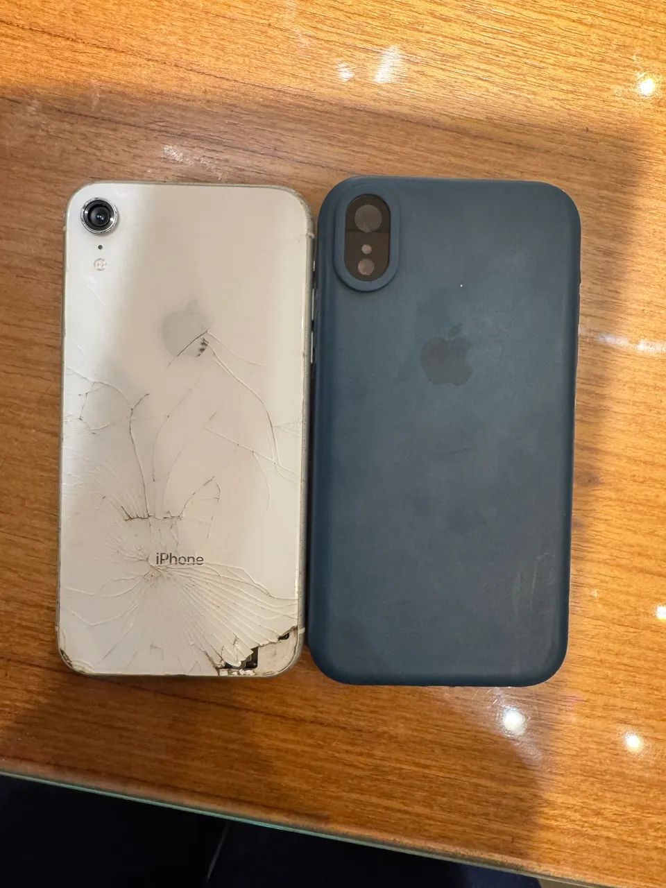 Iphone XR  128gb com cx e nota fiscal - Foto 3