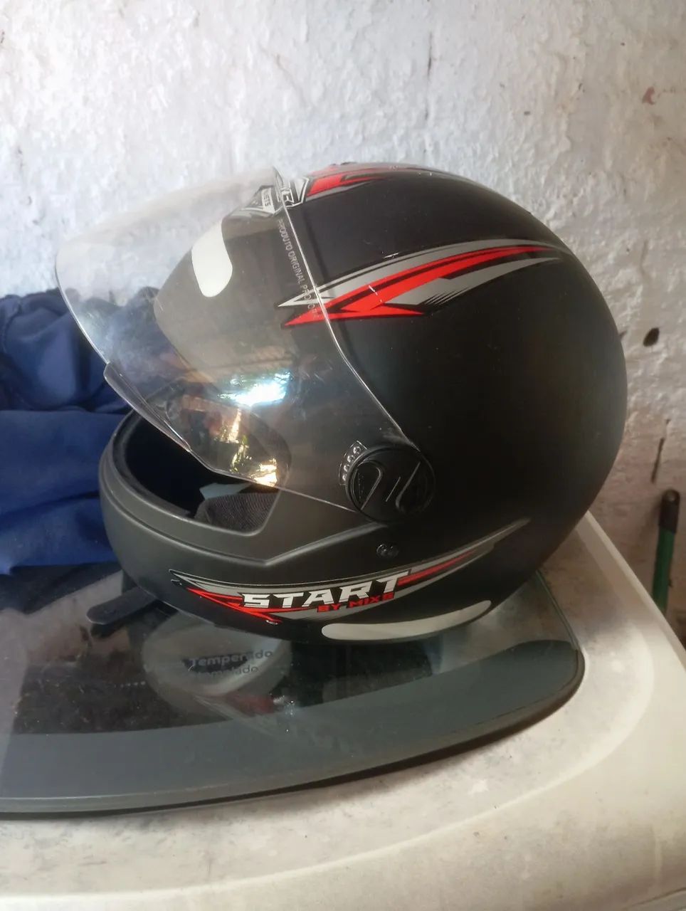 Capacete Honda, Semi novo  - Foto 2