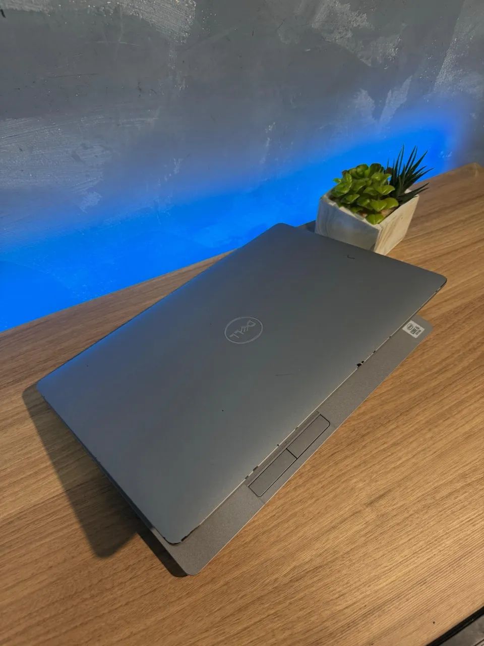 Notebook Dell Precision i5 10° 8GB SSD (PARCELAMOS EM ATÉ 12x)