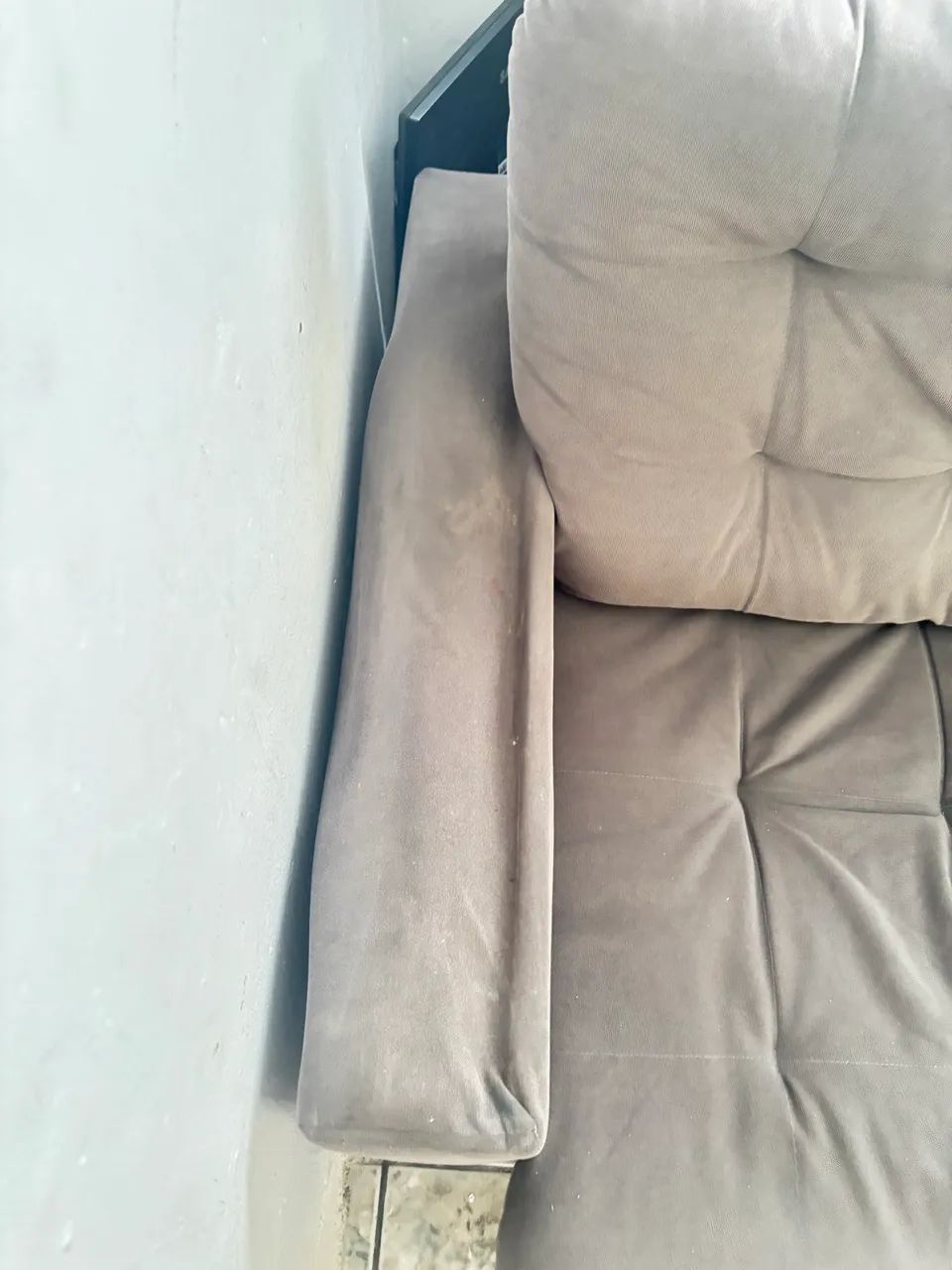 Sofá 2 lugares - Foto 2