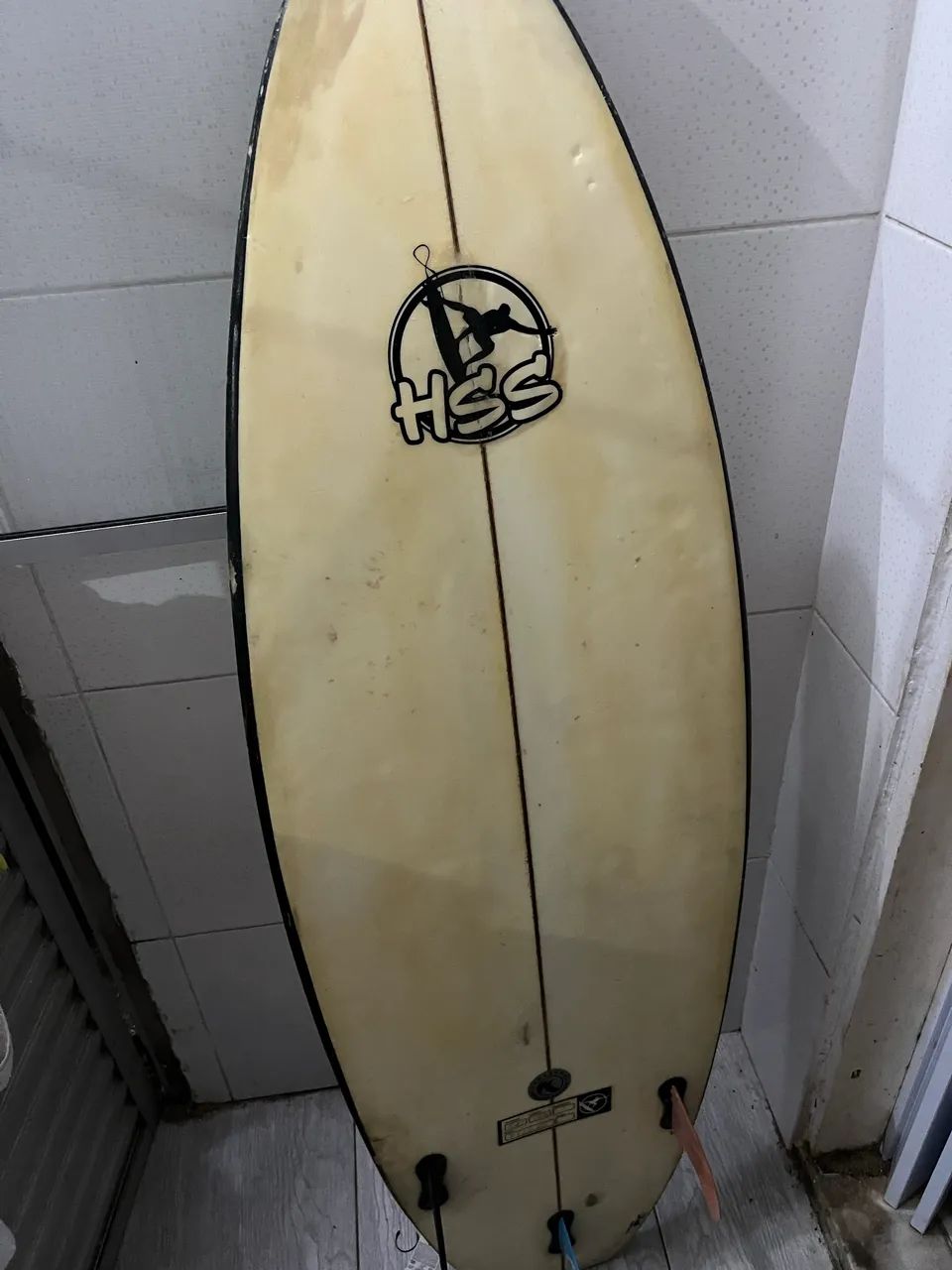 VENDO PRANCHA DE SURF PRA SAIR LOGOOO!! - Foto 2