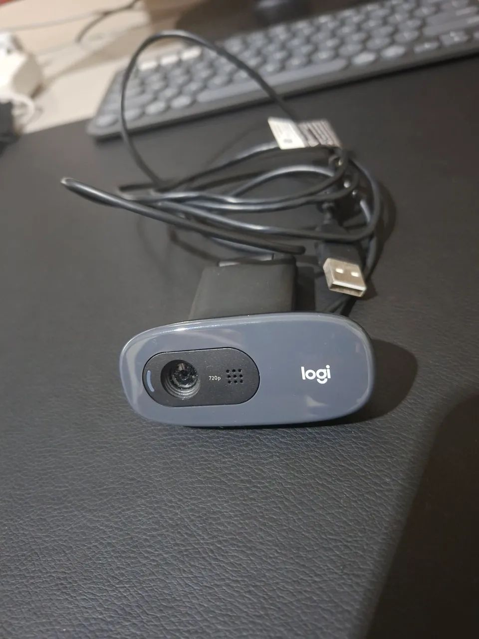 Webcam HD Logitech C270 com Microfone Embutido HD