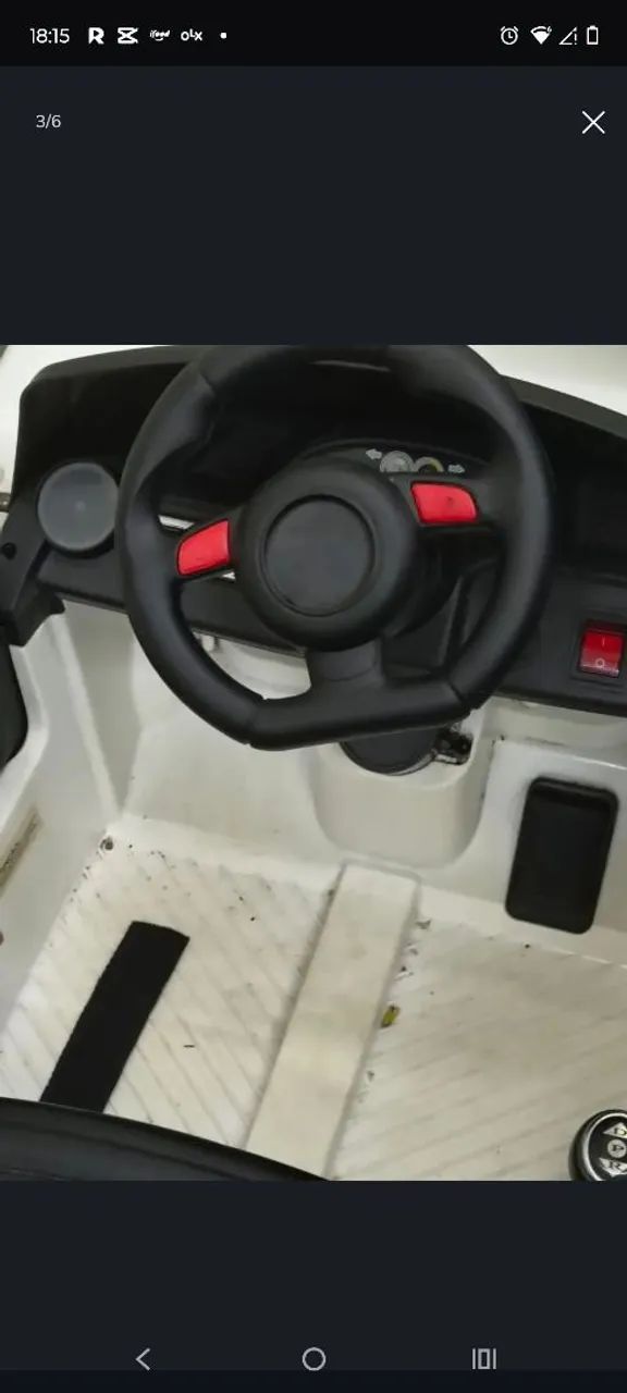 Vendo carrinho elétrico super conservado 