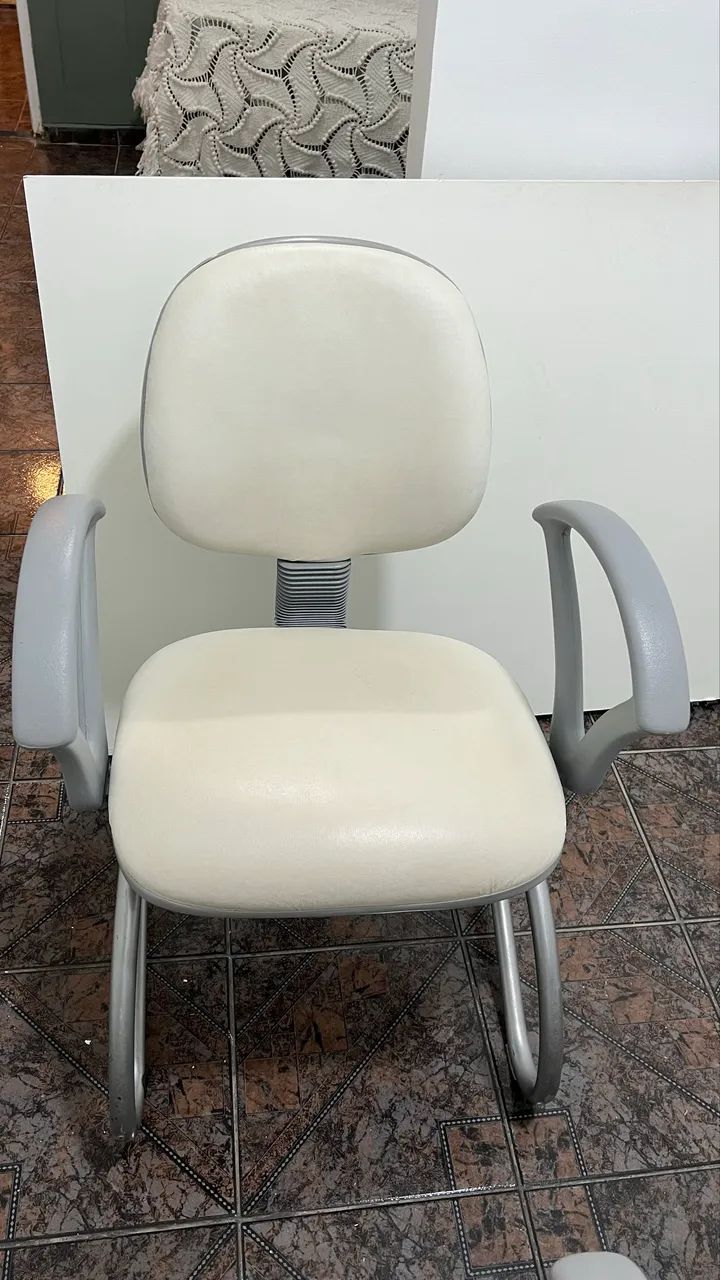 Cadeira  - Foto 2