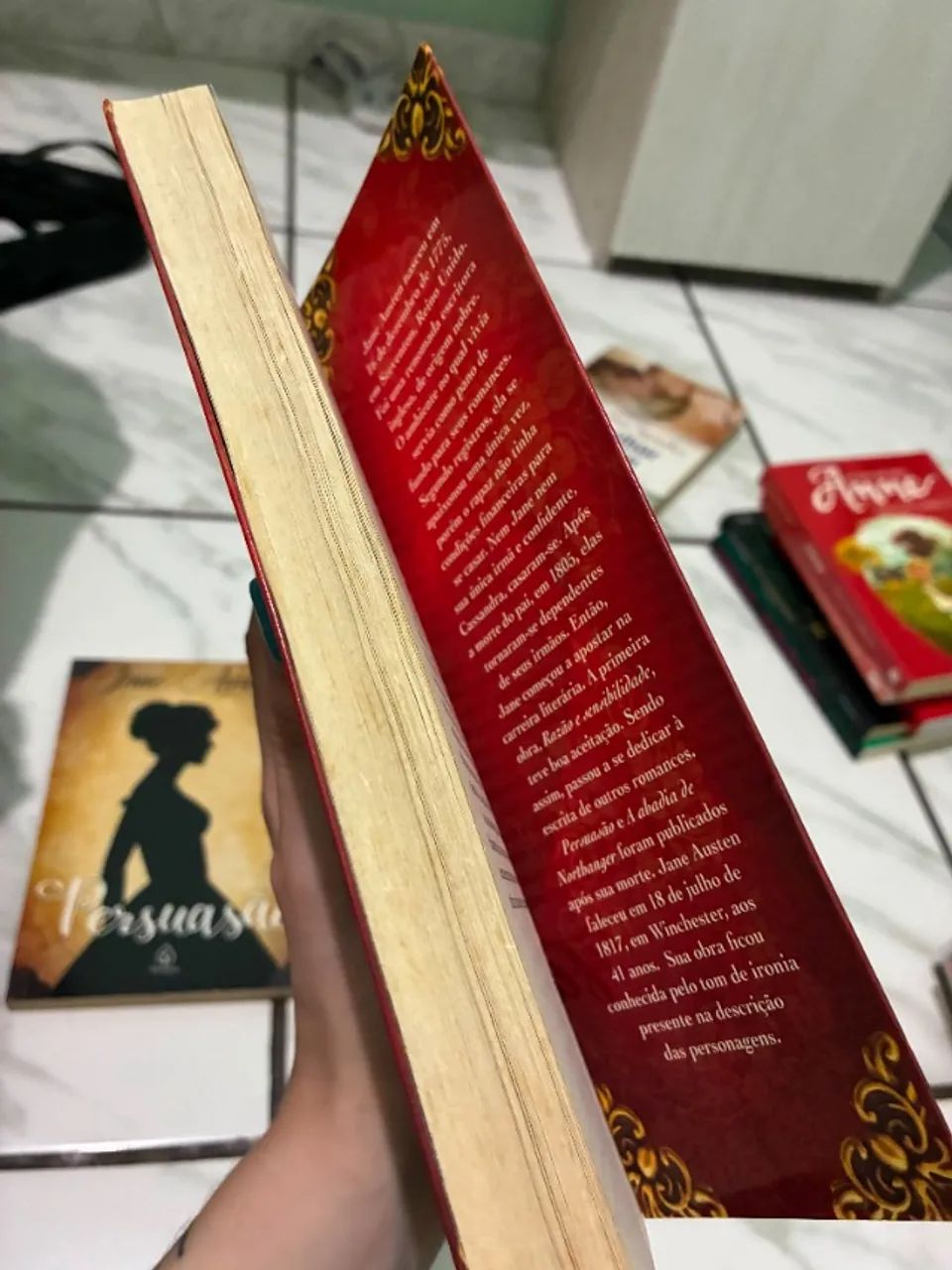 box com 3 livros: ORGULHO E PRECONCEITO  - Foto 3