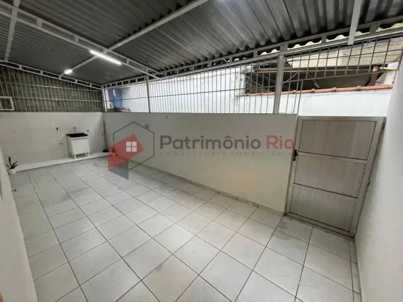 Casa com 2 quartos - toda reformada - Foto 2