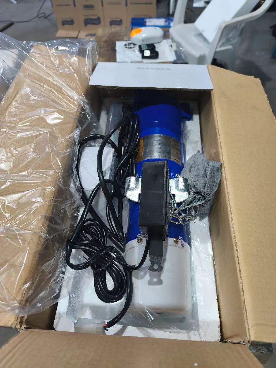 Motor para porta de aço na caixa - Foto 3