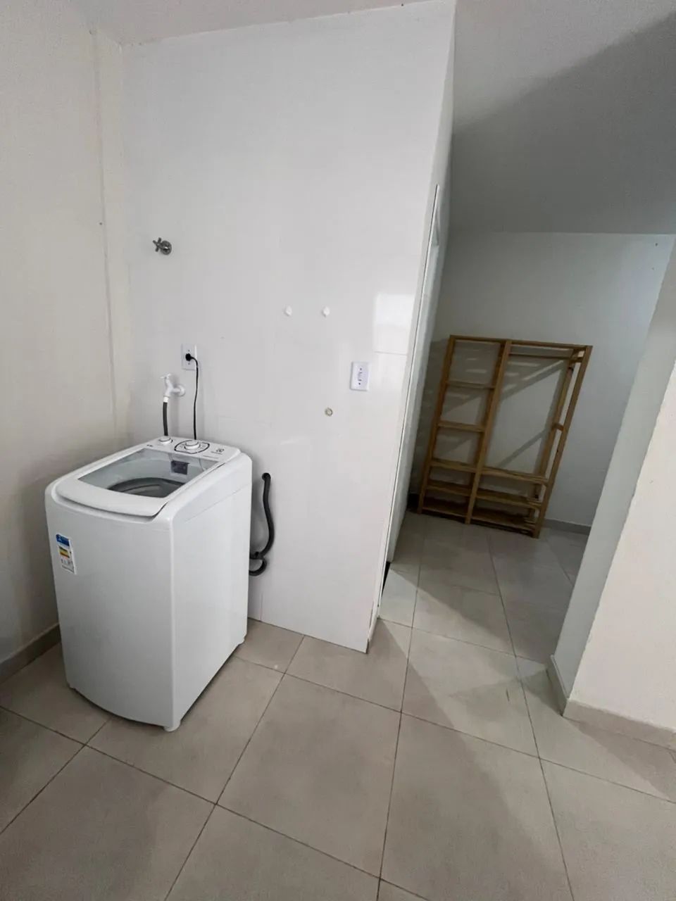 Aluga-se kitnet mobiliado com tudo incluso  - Foto 3
