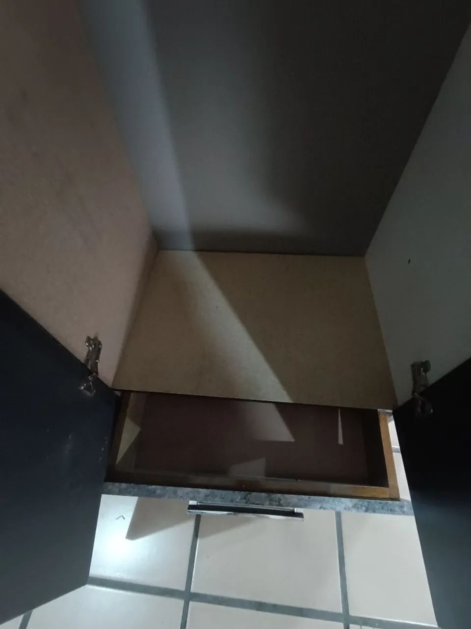 Guarda roupa de 4 Portas  - Foto 3