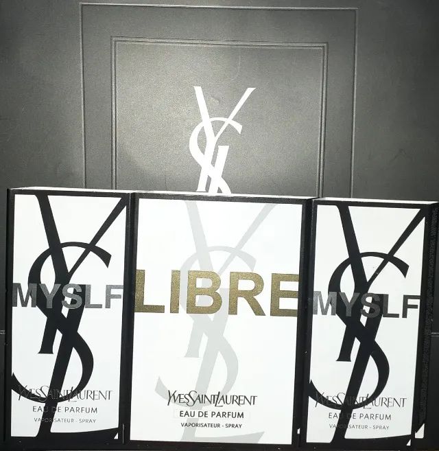 Máscara Yves Saint Laurent original Lash Clash preta - Foto 3