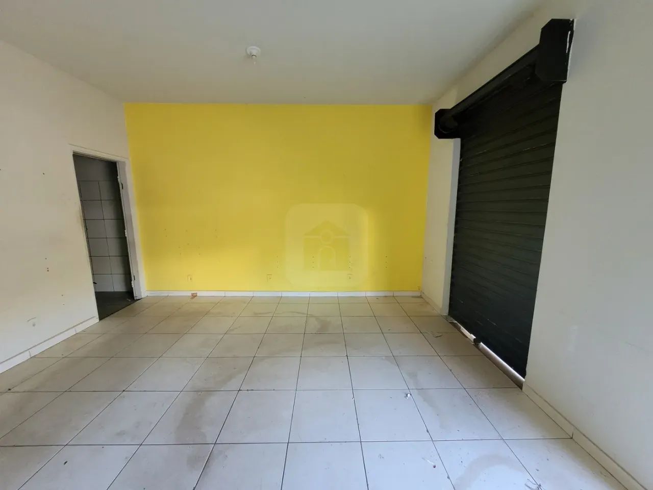 Cômodo Comercial para locação no bairro Tubalina - Foto 5