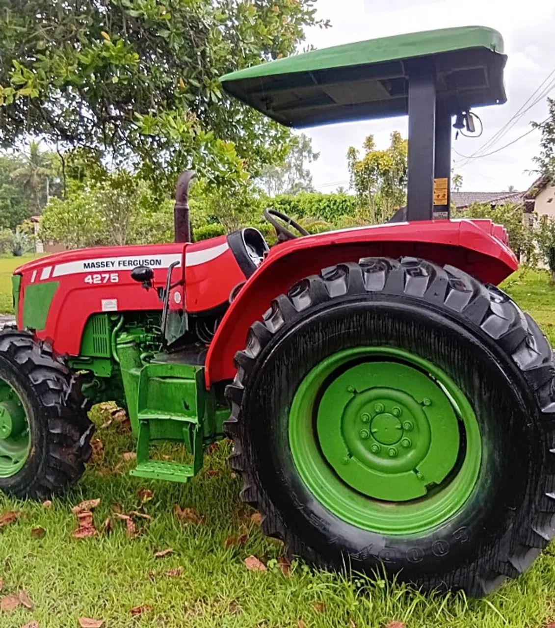 Baixou Trator Massey Ferguson 4275 Ano 2014 - Foto 3