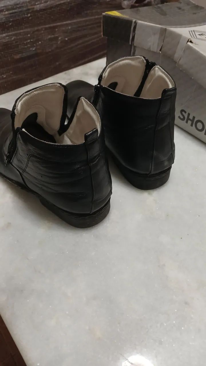 Bota com Ziper  - Foto 4