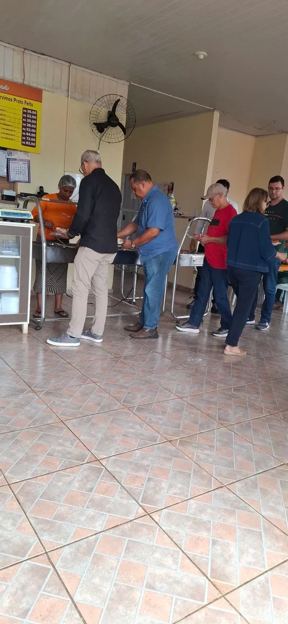 Vendo Restaurante com mais de 6 anos proximo a orla morena... - Foto 4
