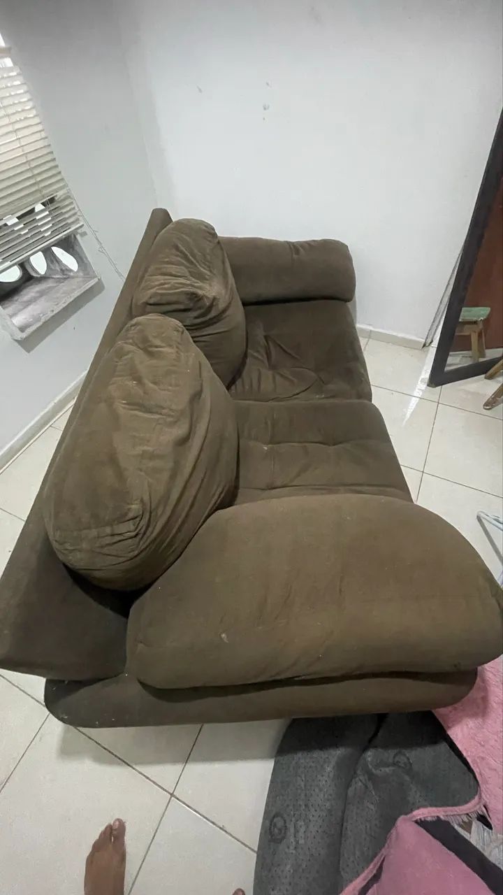 Sofá 2 lugares - para reforma/conserto - Foto 3