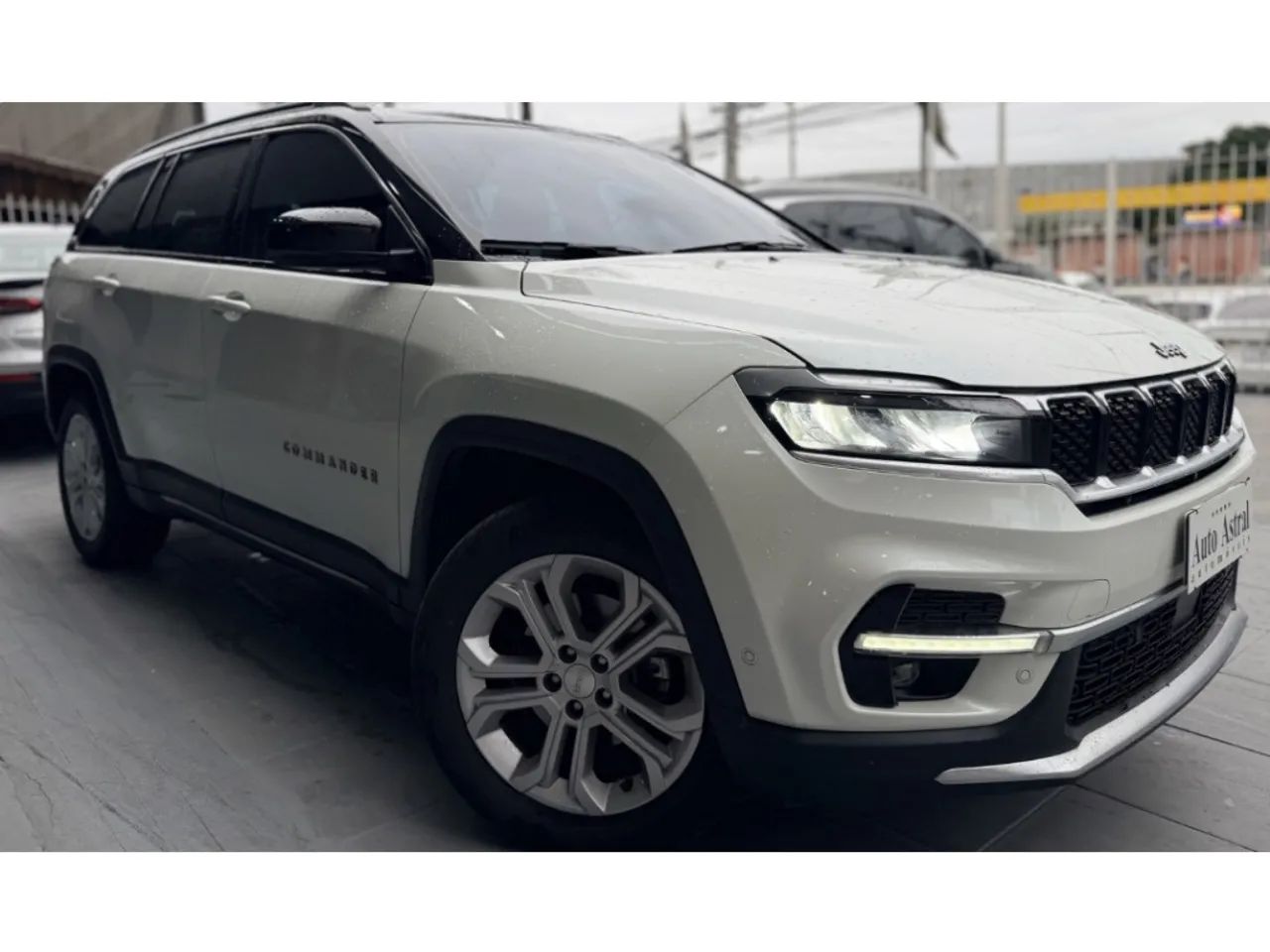 Jeep Commander 2024