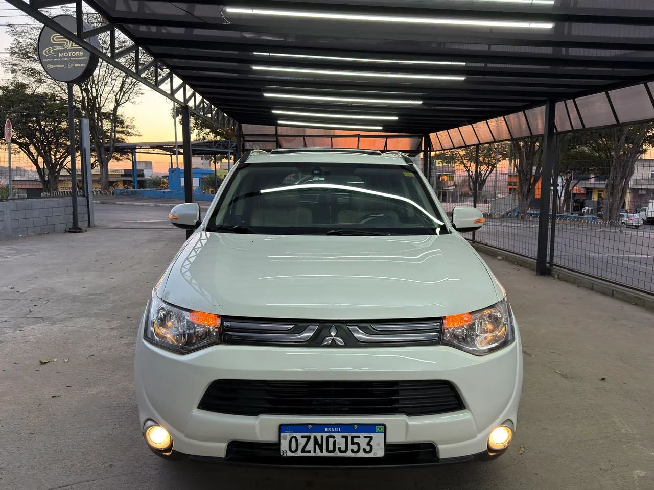 Mitsubishi Outlander 2015
