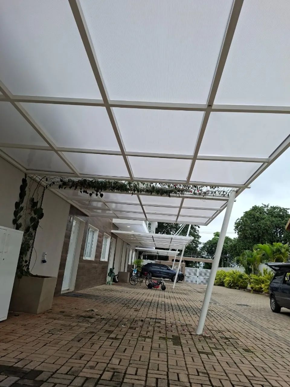 COBERTURAS EM POLICARBONATO  - Foto 2