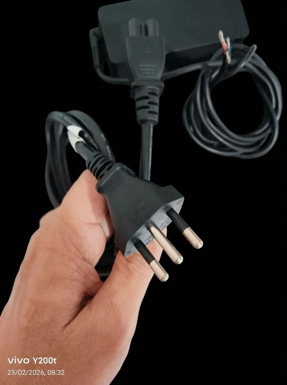 Fonte Lenovo 65W para notebook original  - Foto 3