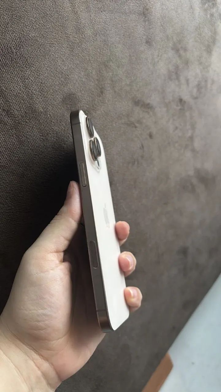 iPhone 16 pro Max 256gb - Foto 2