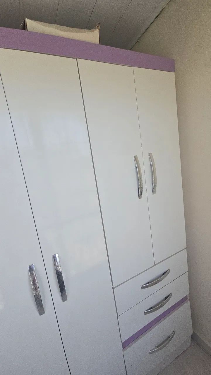 Guarda-roupa solteiro 100% MDF