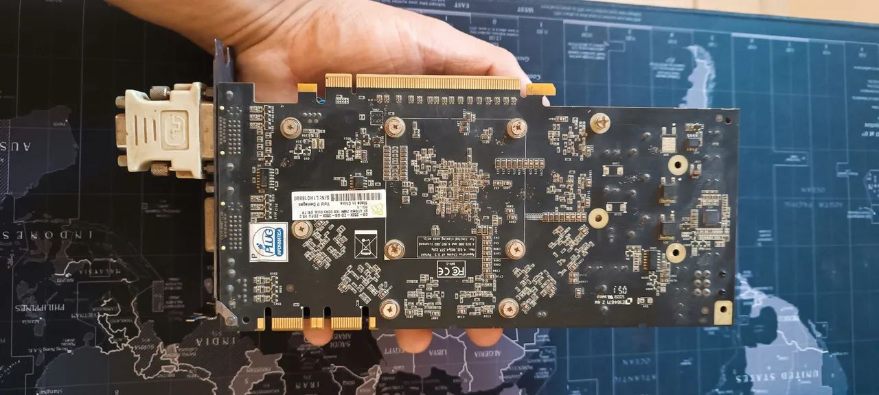 Placa de vídeo GTS 250 1gb, uma das mais bonitas placas, RELÍQUIA. - Foto 4