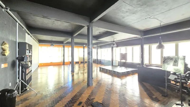 Sala 278M² - para Alugar - Foto 2