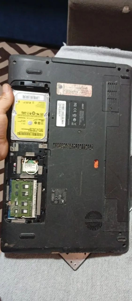 Carcaça de notebook Acer peças ou arrumar capão redondo zsul  - Foto 5