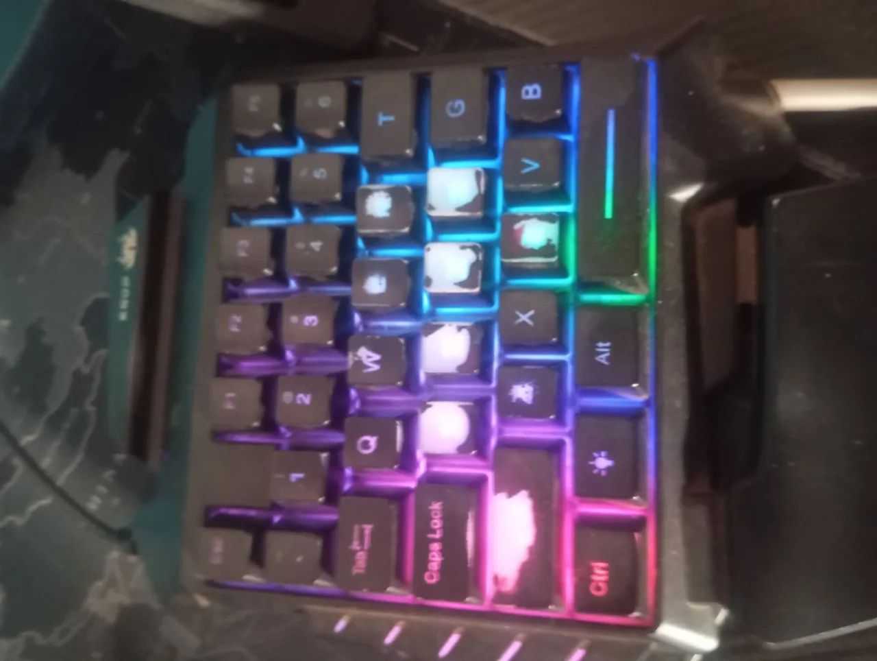 Teclado gamer RGB  - Foto 2