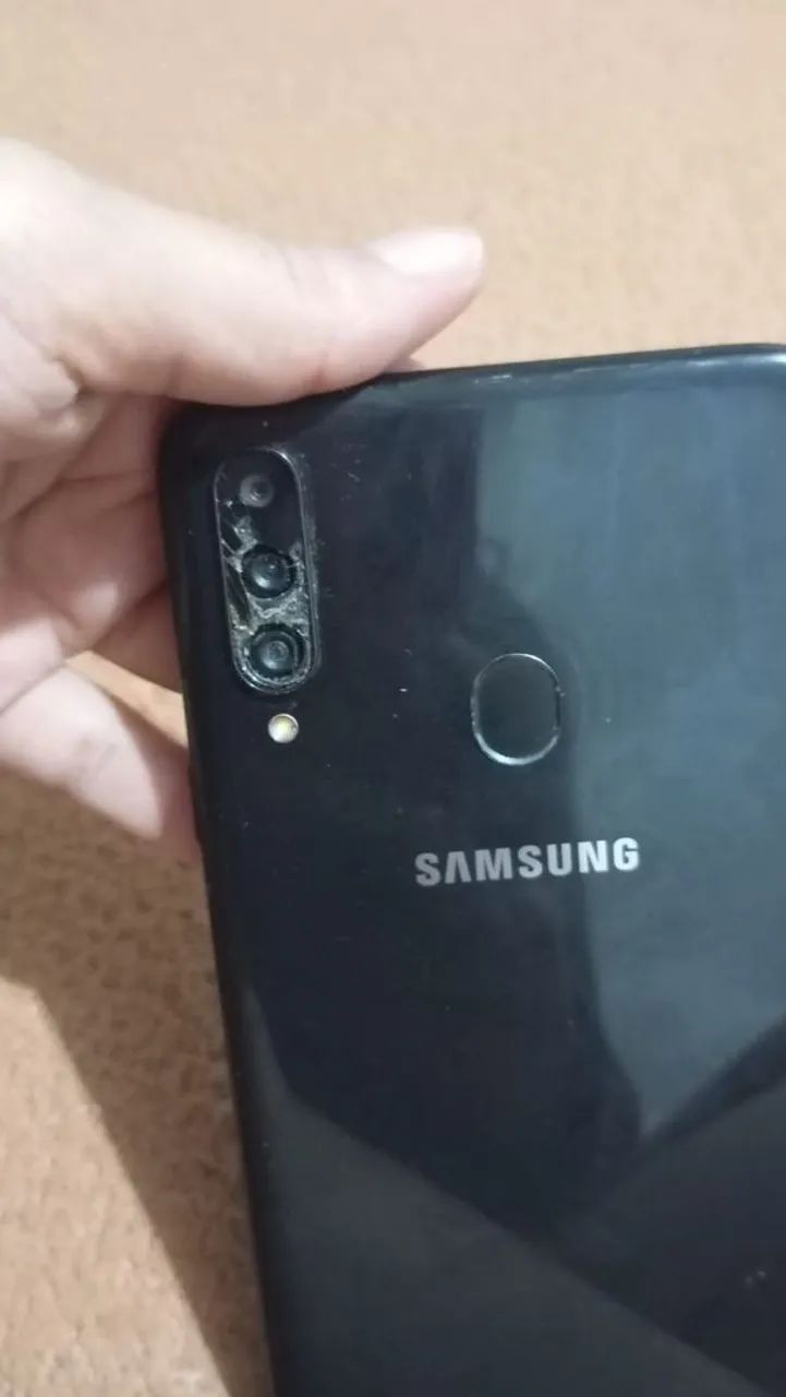 Samsung A20  - Foto 3